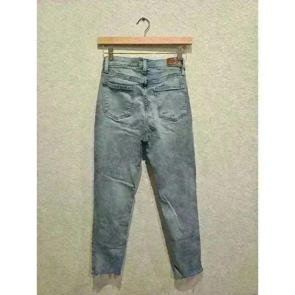 BdG Girlfriend High Rise - Picture 3 of 5